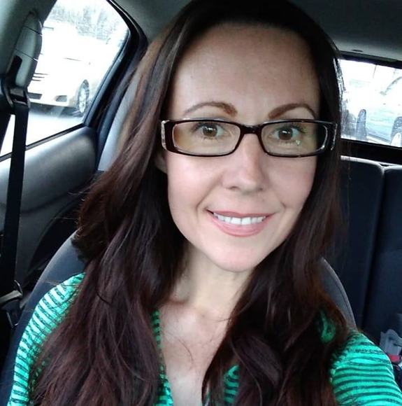 Meet your Posher, Erika - Picture 1 of 1